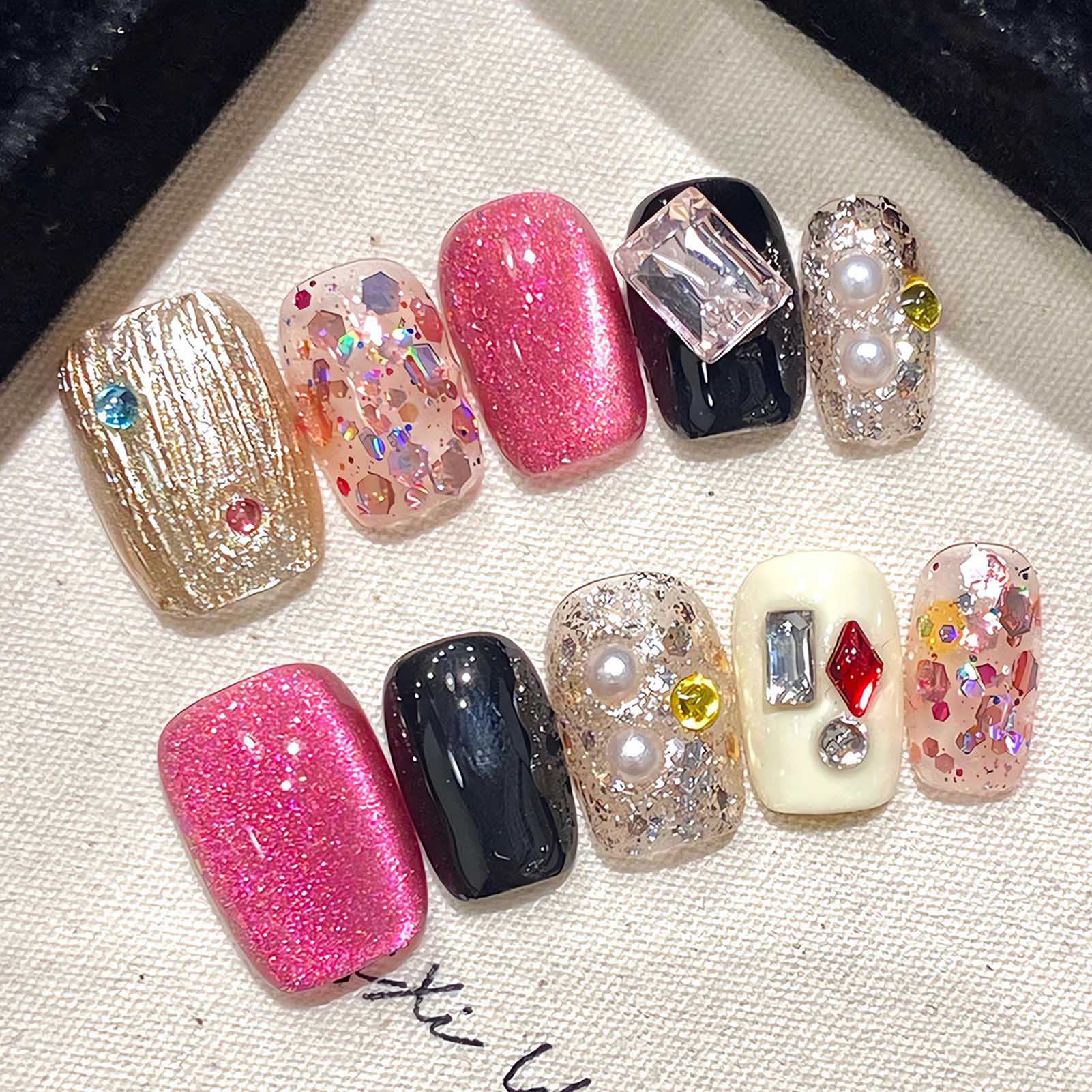 Handmade Press on Nails Glitte - Nail Art Aesthetic review and price